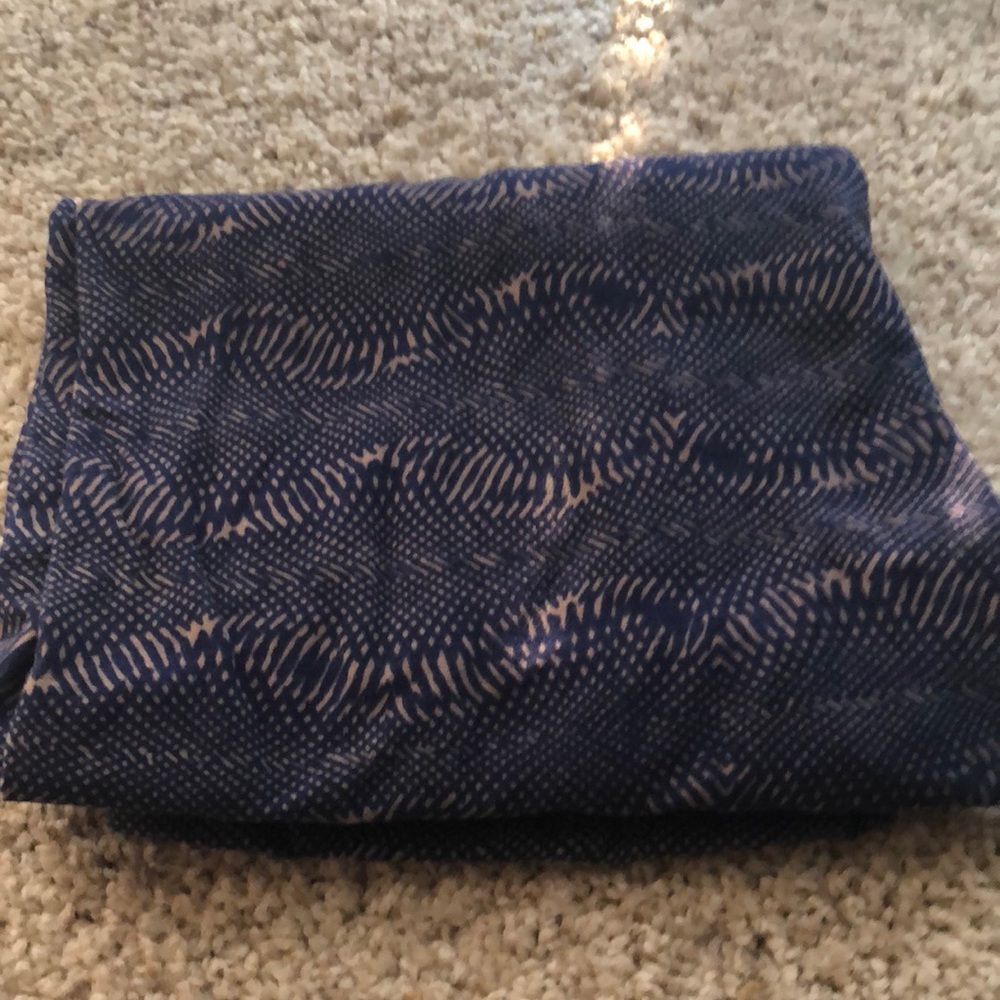 TC (Tall and Curvy) lularoe leggings